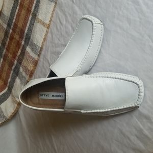 Steve Madden Pure white loafers